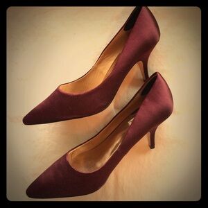 Badgley Mischka Wine Red Pointed Toe Heel